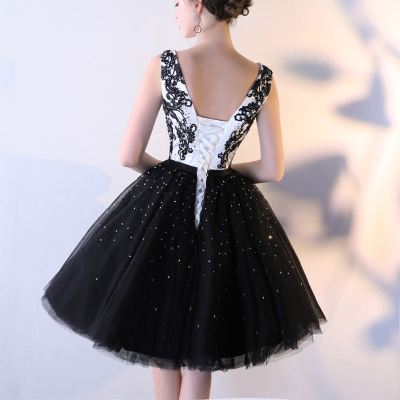 Black Tulle A Line Beaded Short Lovely Homecoming Dress With Lace Top OKC7