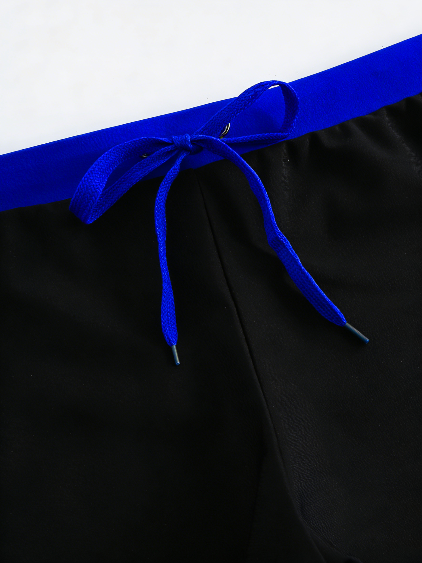 Men's Slim Fit Drawstring Square-Leg Swim Trunks