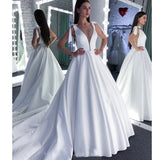 A Line Round Neck White Prom Wedding Dresses With Bowknot OKQ57