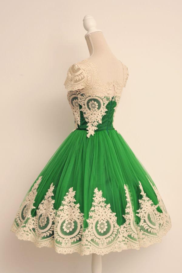 Cap Sleeves Lovely Green Unique Applique Short Homecoming/Prom Dress OK346
