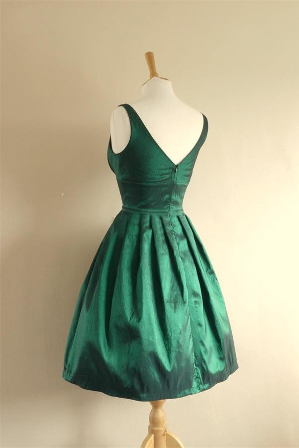 V-neck Short Handmade Pretty Green Homecoming Dress K208