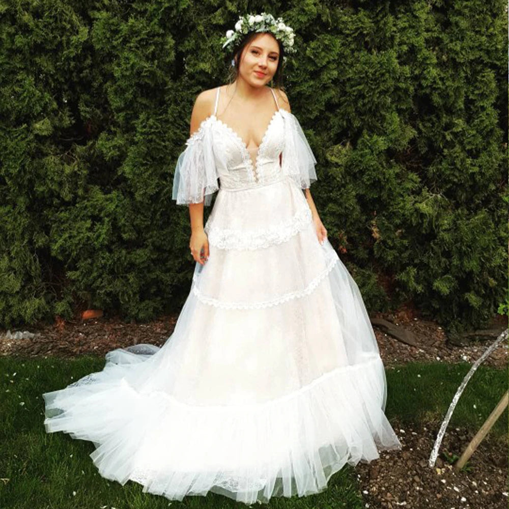 Off Shoulder A-line Lace Appliqued Boho Wedding Gown Beach Bridal Gowns OKV66