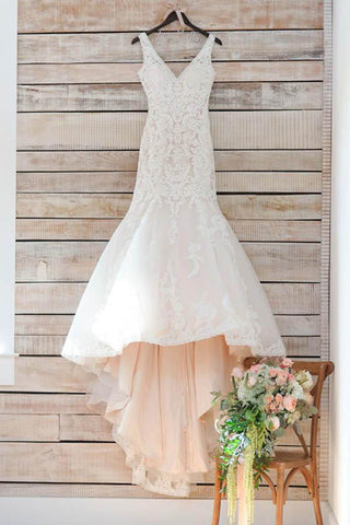 Modest Wedding Dresses,V Neck Wedding Dresses,Mermaid Wedding Dress,Long Bridal Dress,Appliques Wedding Dresses
